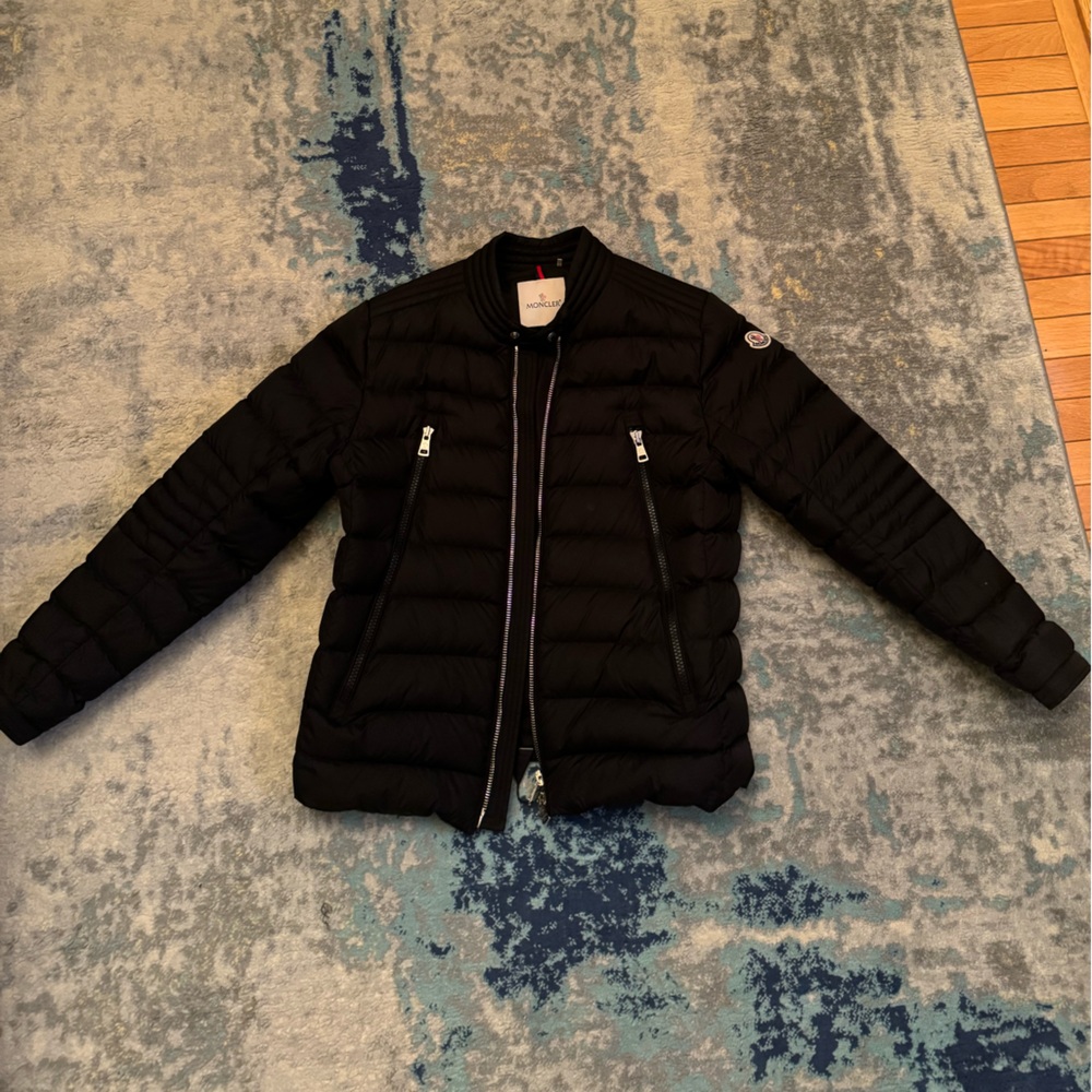Black discontinued mens jacket from